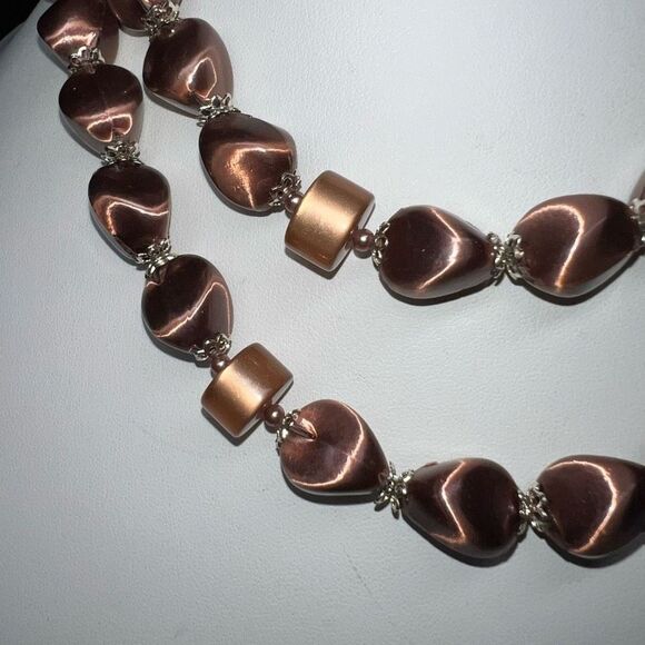 Vintage Signed Japan Iridescent Beads Double Strand Necklace - Picture 2 of 15